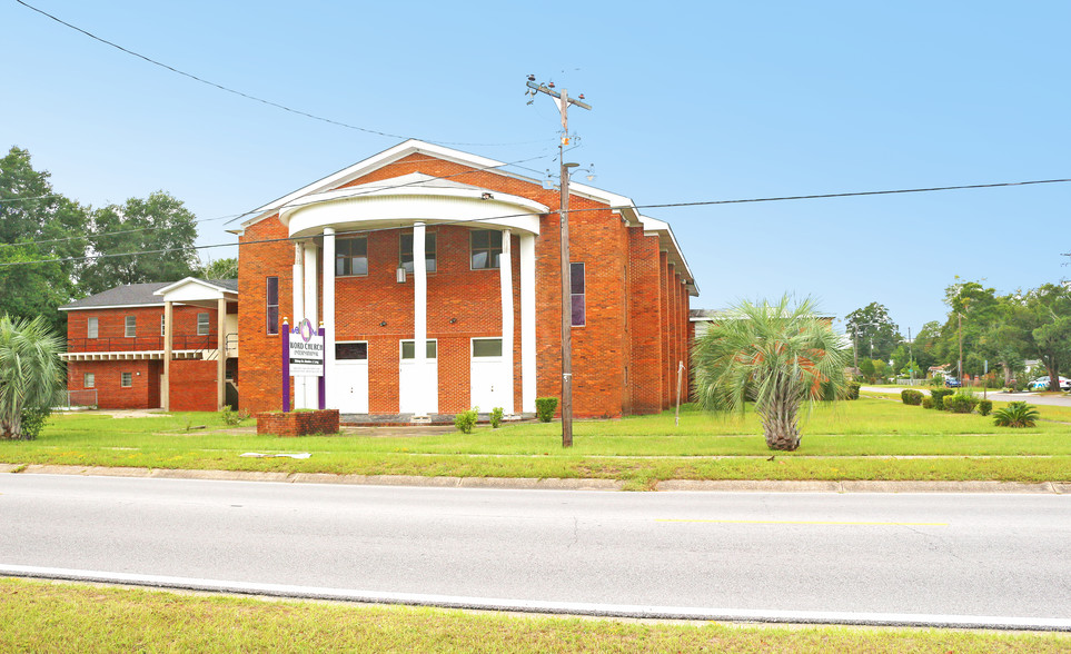 2311 N 12th Ave, Pensacola, FL for sale - Primary Photo - Image 1 of 1