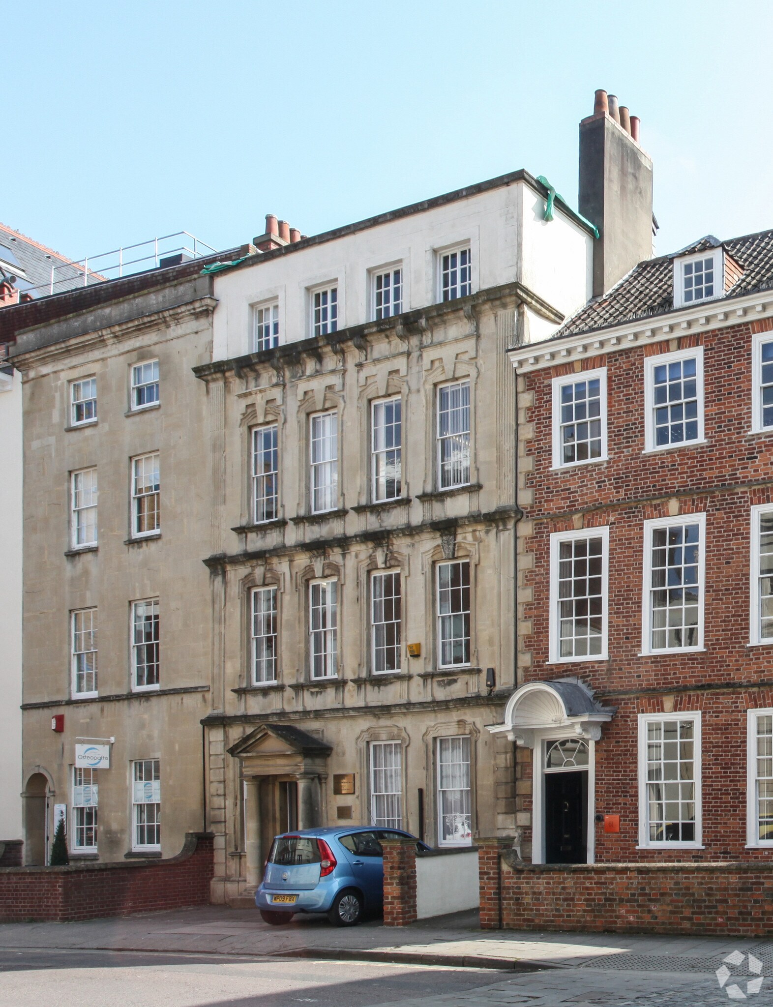 59 Queen Charlotte St, Bristol to rent Primary Photo- Image 1 of 3