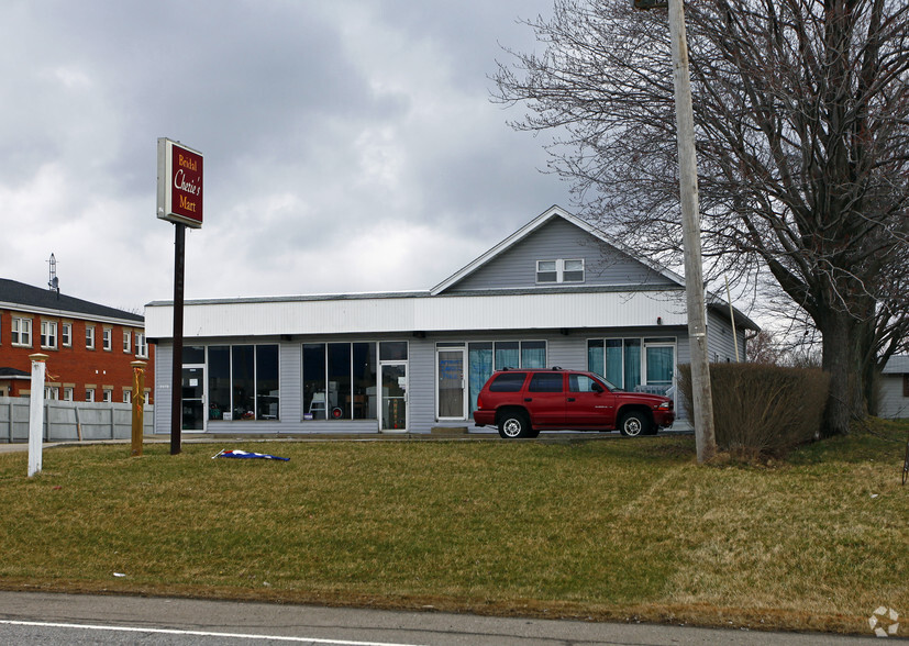 2076 W Fourth St, Mansfield, OH for sale - Primary Photo - Image 1 of 1