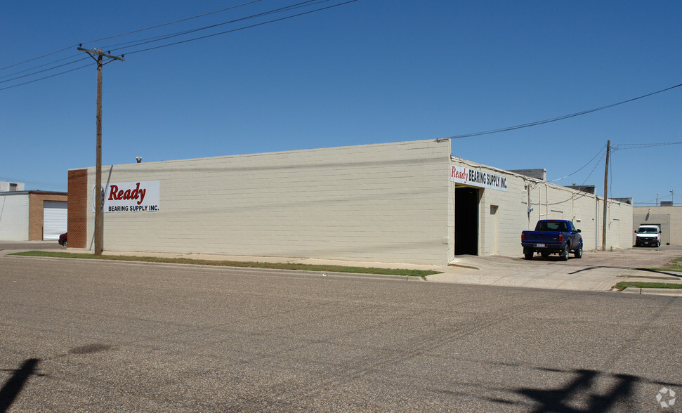 1615 Avenue F, Lubbock, TX for sale - Building Photo - Image 3 of 12