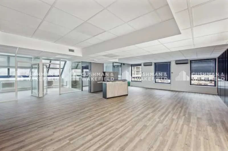 2 Rue De La Renaissance, Antony to rent Building Photo- Image 1 of 12