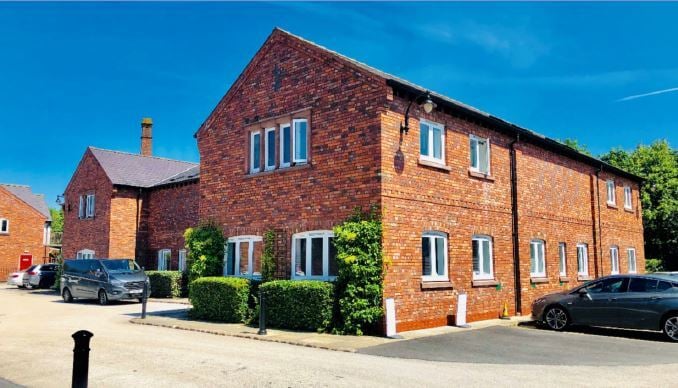 Park Ln, Chester to rent - Building Photo - Image 2 of 5