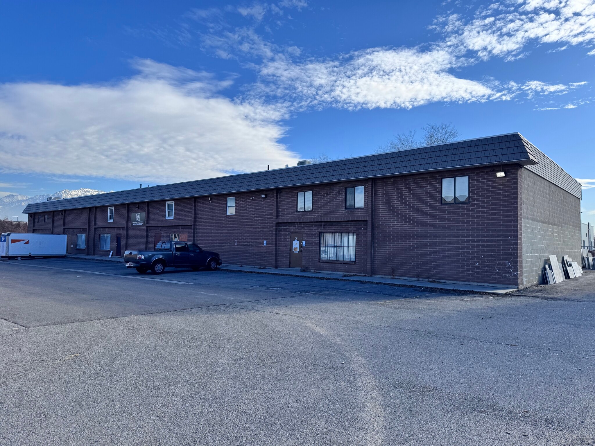 8106 S 1460 W, West Jordan, UT to rent Building Photo- Image 1 of 6