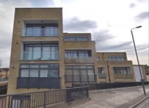 1 Caxton Rd, London for sale Primary Photo- Image 1 of 1