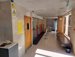 31-33 Horse Fair, Birmingham to rent Interior Photo- Image 2 of 2