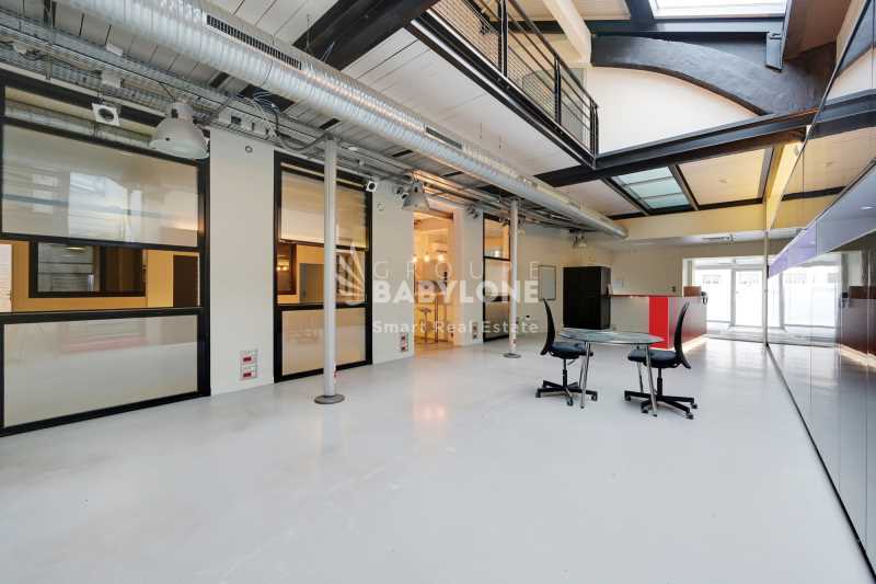 Office in Levallois-Perret to rent - Interior Photo - Image 1 of 11
