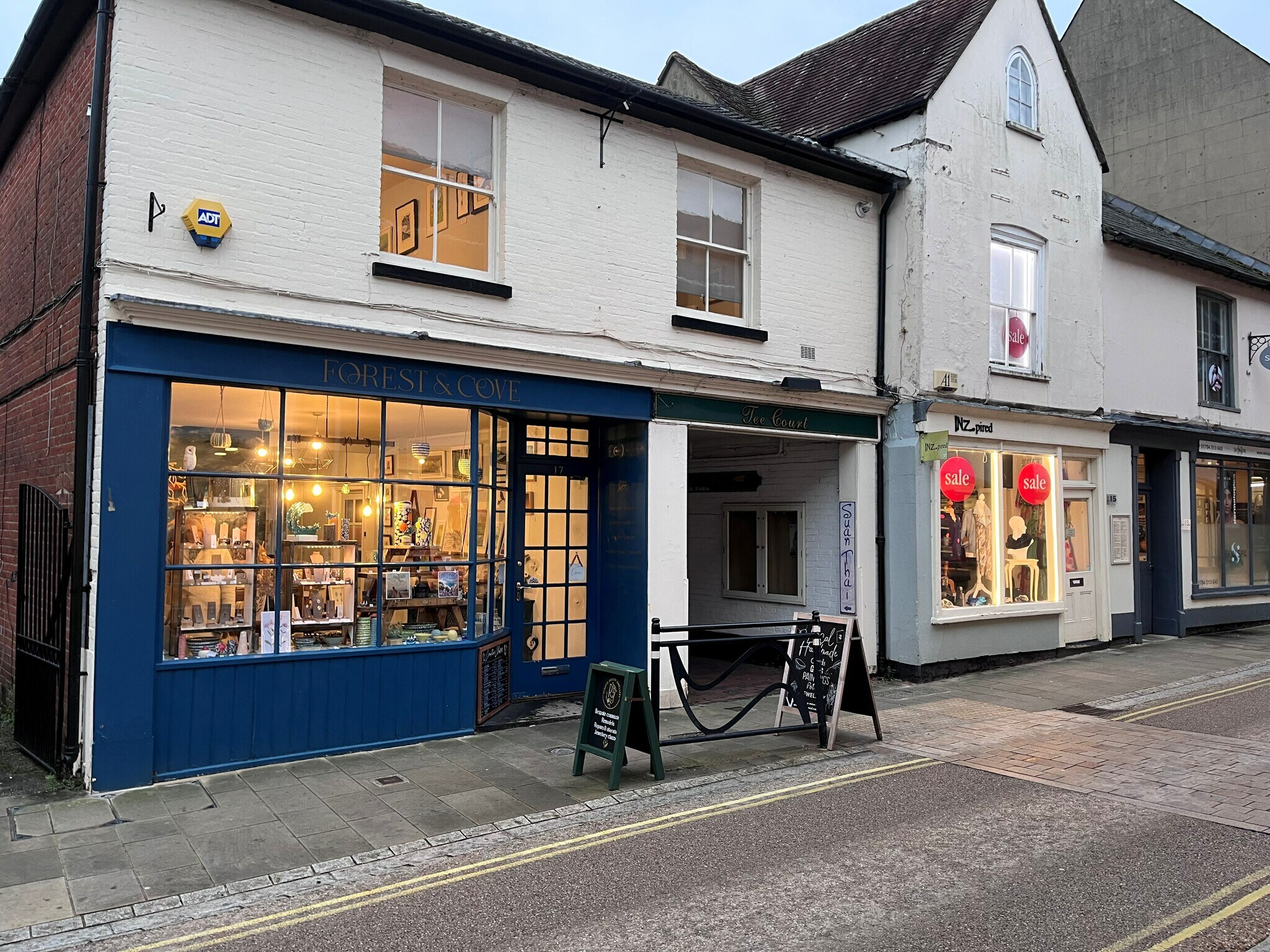 17 Bell St, Romsey to rent Building Photo- Image 1 of 2