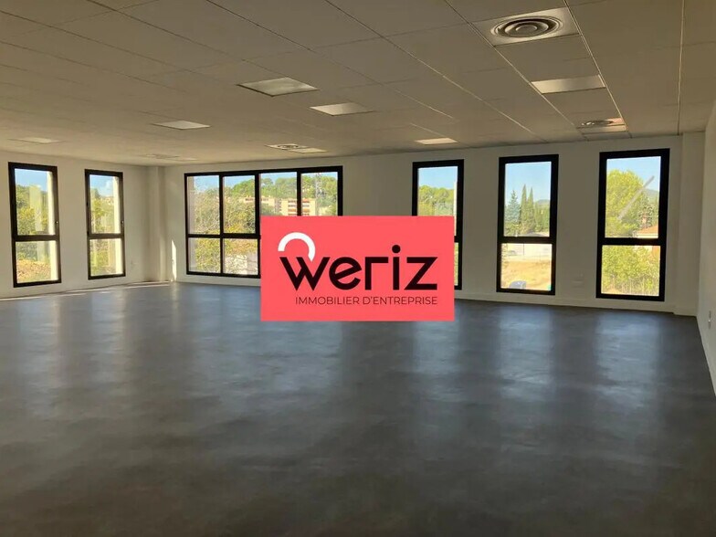 Office in Aubagne to rent - Interior Photo - Image 3 of 14