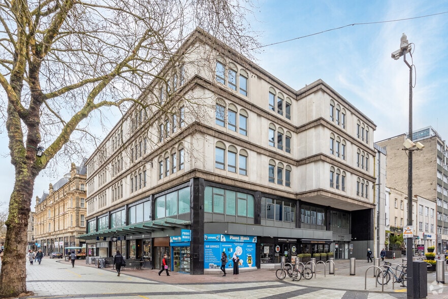 109-119 Queen St, Cardiff to rent - Building Photo - Image 2 of 4