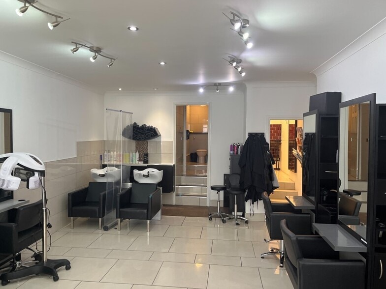 Music Hall Ln, Dunfermline to rent - Building Photo - Image 3 of 5