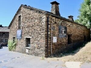 Retail in Campillo de Ranas, Guadalajara for sale - Primary Photo - Image 1 of 28