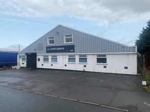 Stour Vale Rd, Stourbridge to rent Building Photo- Image 1 of 10