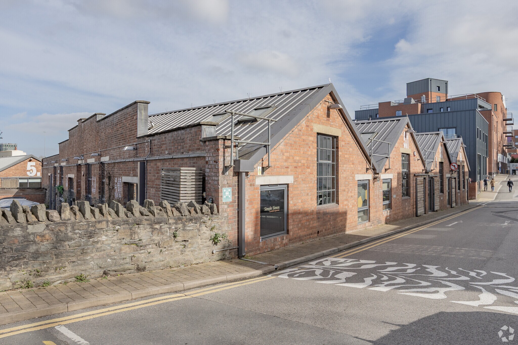 Bath Rd, Bristol for sale Primary Photo- Image 1 of 5