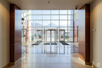 500 N Market Place Dr, Centerville, UT for rent Lobby- Image 1 of 2