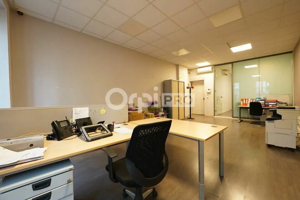 Build-to-Rent in Lyon for sale Interior Photo- Image 1 of 7