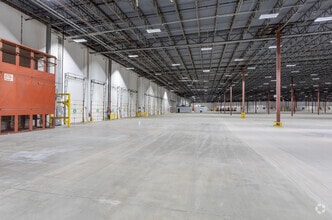 4800 Corporation Dr, Fayetteville, NC to rent Interior Photo- Image 1 of 9