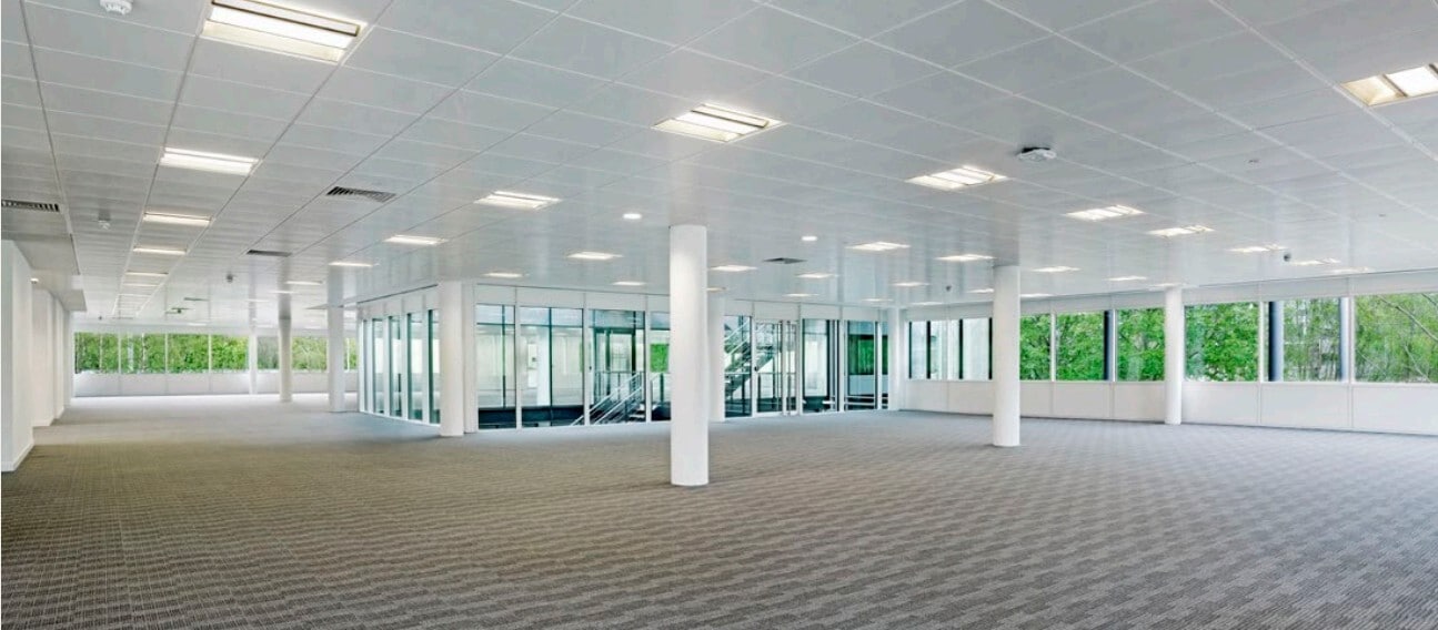 200 Longwater Ave, Reading to rent Interior Photo- Image 1 of 3