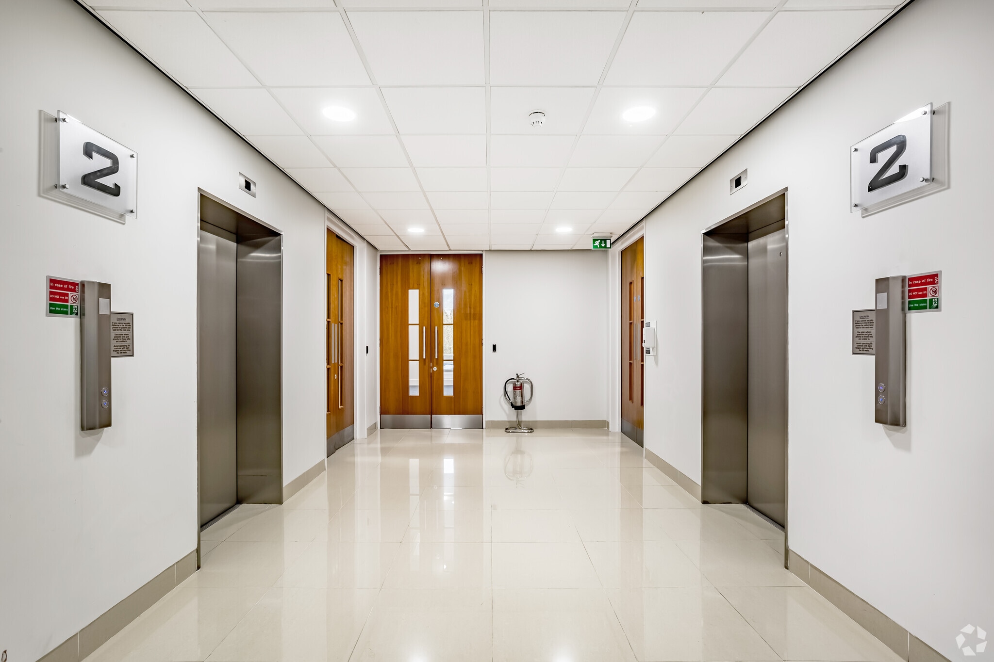 Bird Hall Ln, Stockport to rent Interior Photo- Image 1 of 12