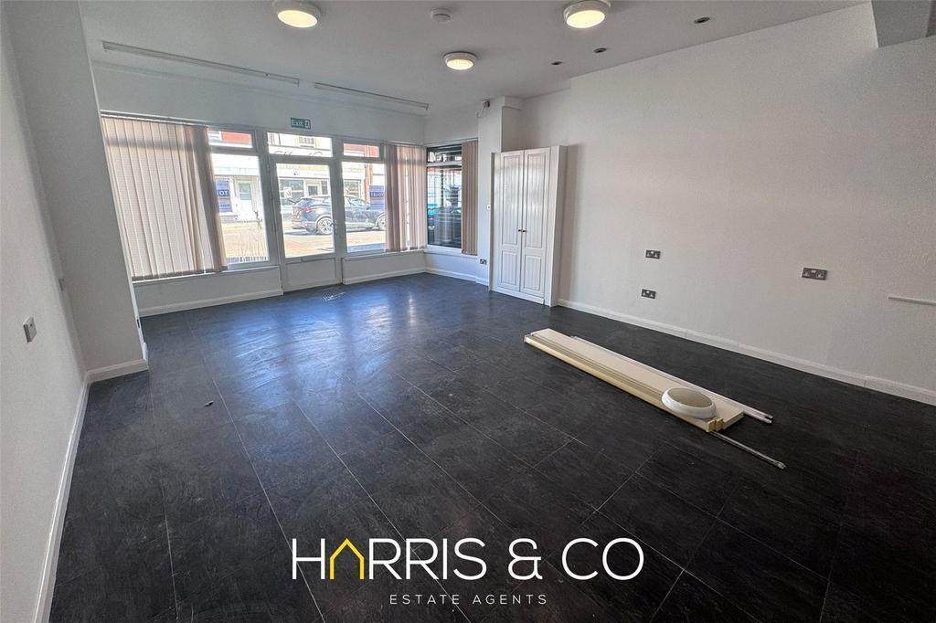 15 Poulton St, Fleetwood to rent Building Photo- Image 1 of 11