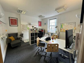 22 Windsor Pl, Cardiff to rent Interior Photo- Image 1 of 15