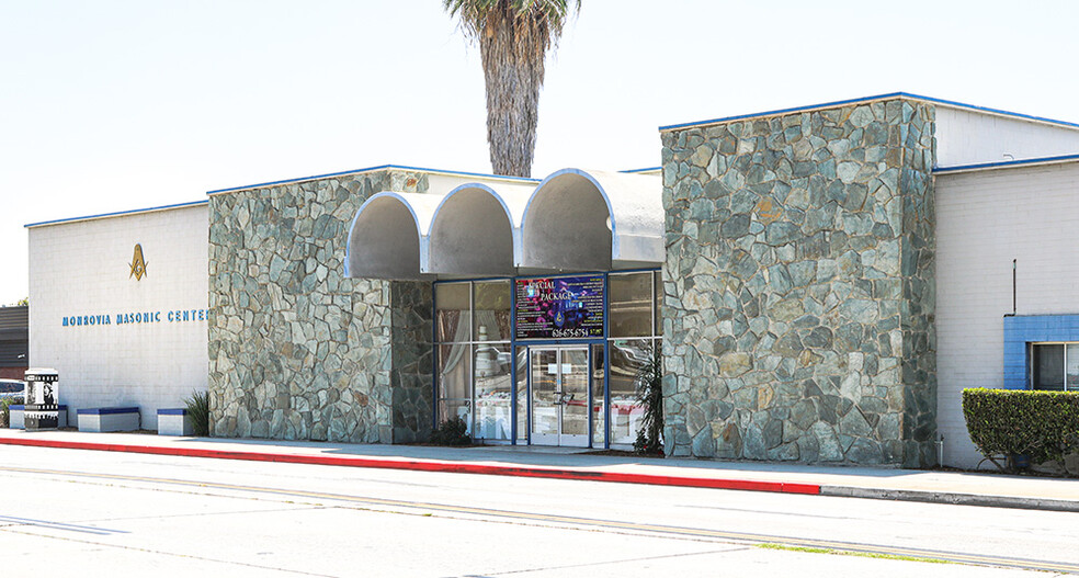 204 W Foothill Blvd, Monrovia, CA for sale - Building Photo - Image 1 of 1