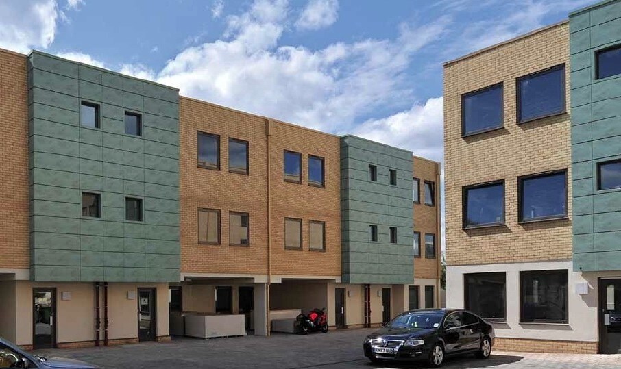 165 Granville Rd, London to rent - Building Photo - Image 2 of 12