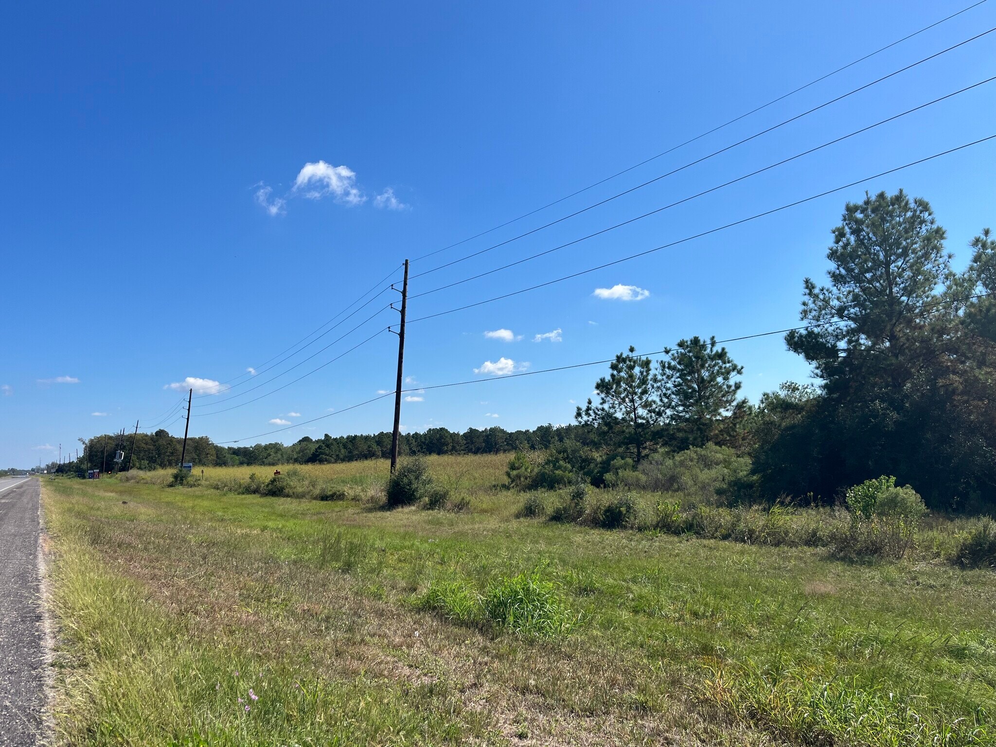 1033 W. Highway 90, Dayton, TX for sale Primary Photo- Image 1 of 1