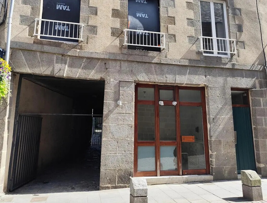 Vente Local d'activités 67 m² - Photo 1