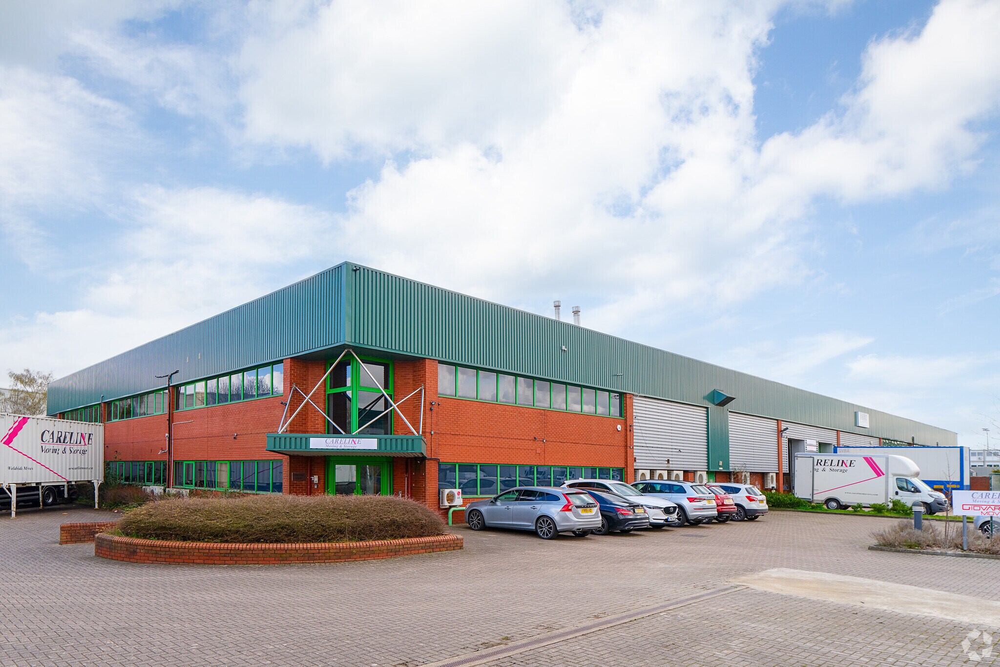 Castle Business Vlg, Hayes for sale Primary Photo- Image 1 of 1