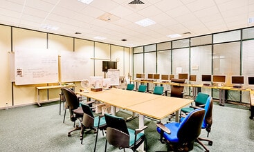 Birch Wood Dr, Peterlee to rent Interior Photo- Image 1 of 2