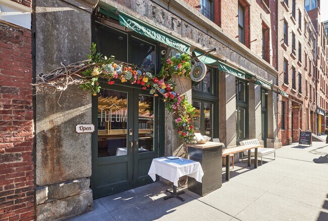 More details for 229 Front St, New York, NY - Retail to Rent