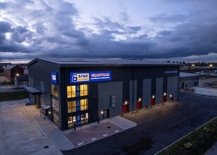 Spittlegate Level, Grantham to rent Building Photo- Image 1 of 2