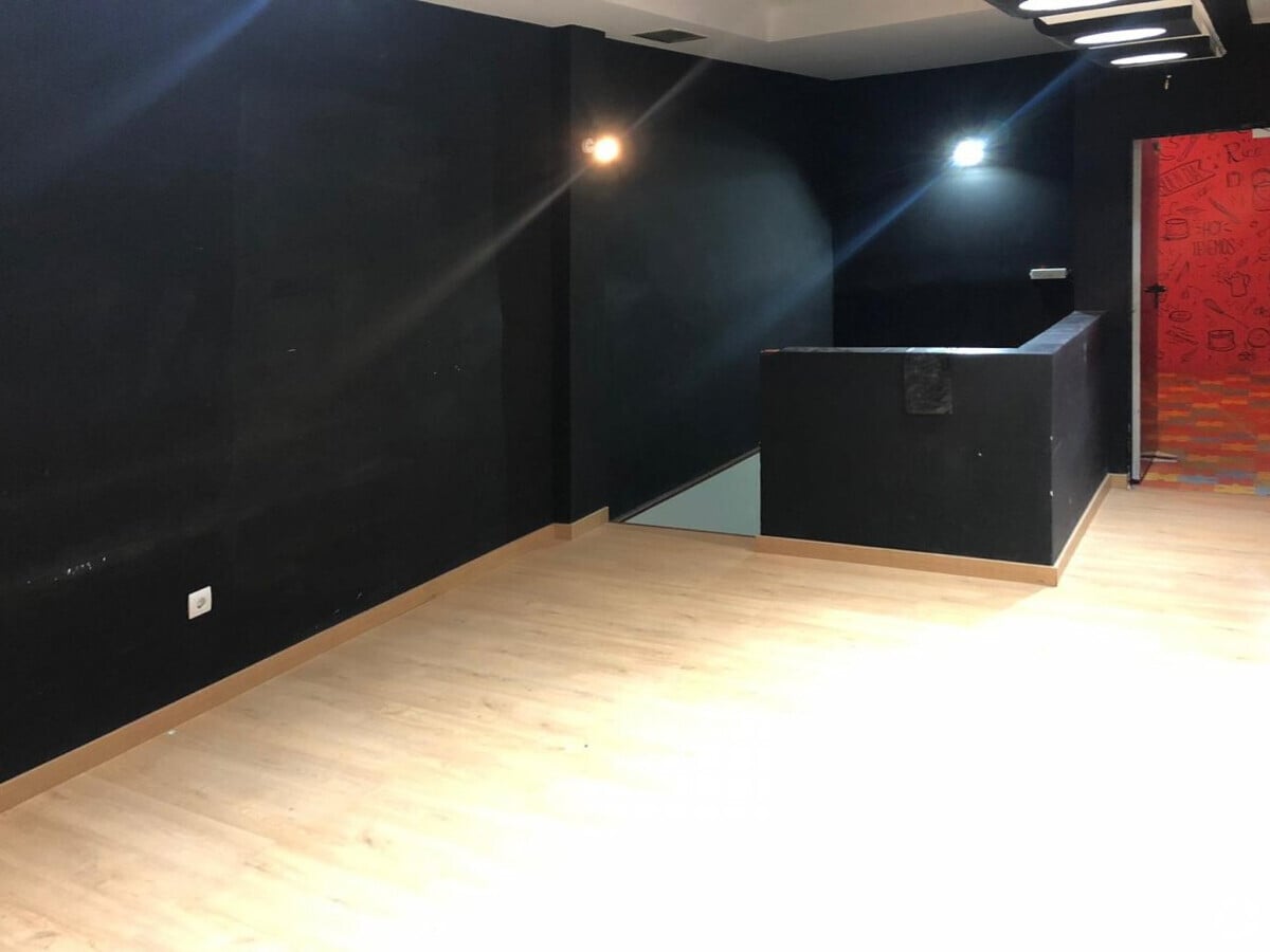 Madrid, MAD 28006 -  -  - Interior Photo - Image 1 of 13