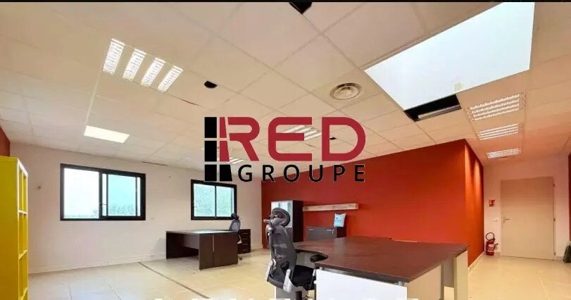 Office in Éguilles for sale Building Photo- Image 1 of 6