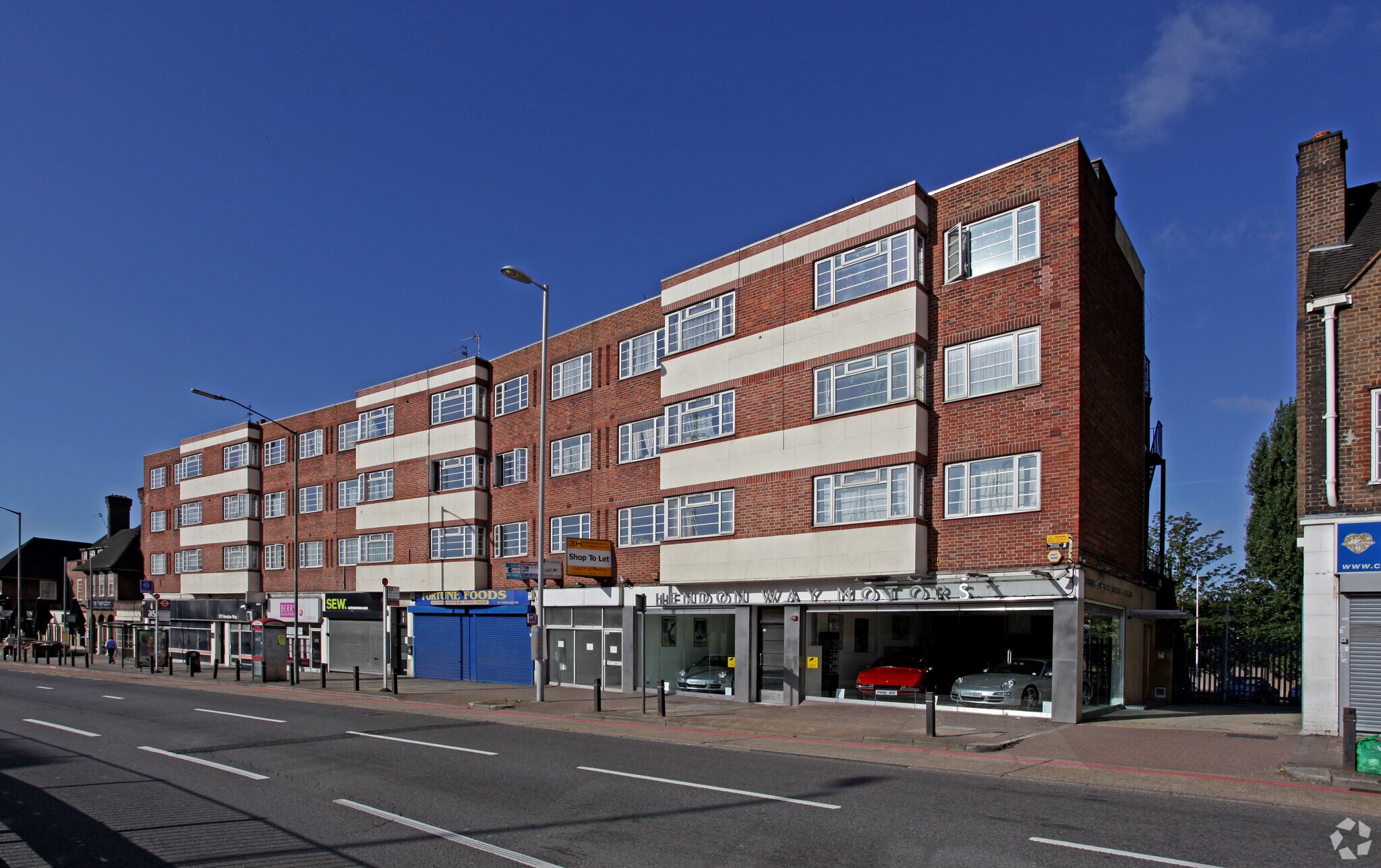 379-395 Hendon Way, London to rent Primary Photo- Image 1 of 3