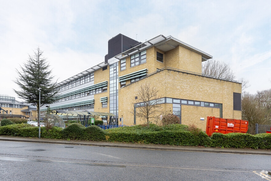 Bishops Hall Ln, Chelmsford for sale - Primary Photo - Image 1 of 1