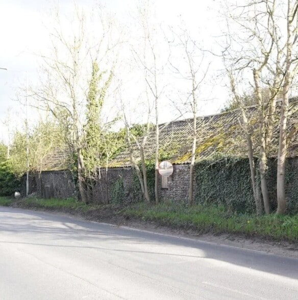 21 Worlington Rd, Mildenhall for sale - Building Photo - Image 2 of 4