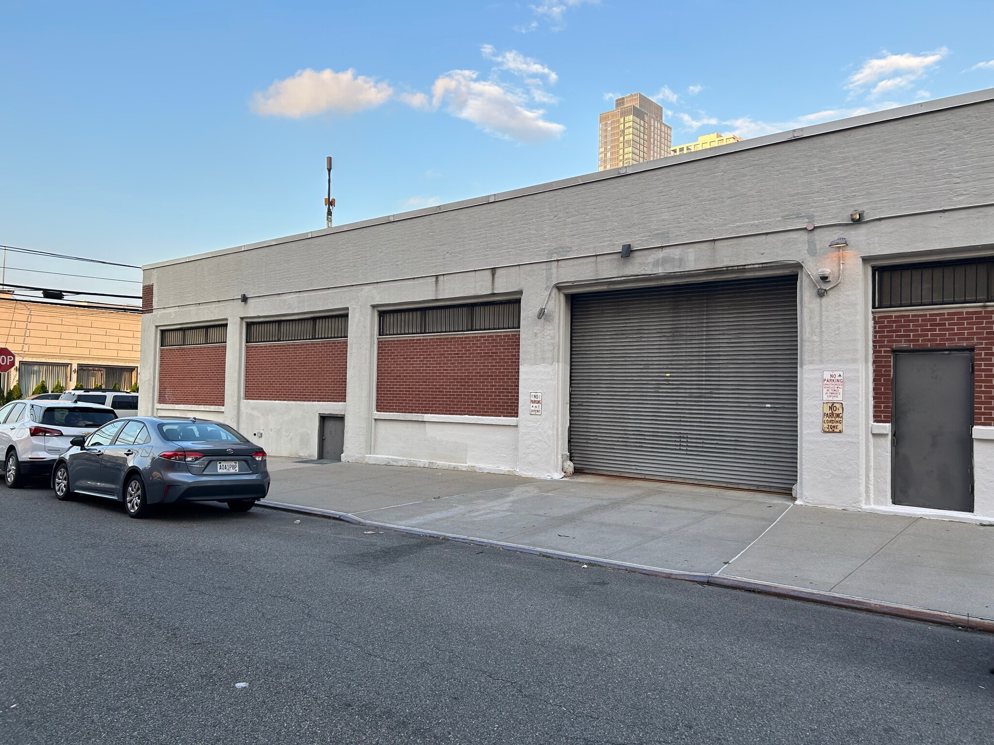 1306 43rd Ave, Long Island City, NY to rent Building Photo- Image 1 of 8