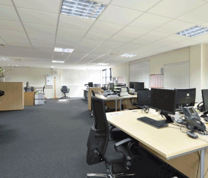 94 Duke St, Glasgow to rent - Building Photo - Image 1 of 2