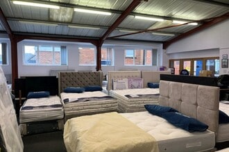 120 High St, Sidmouth to rent Interior Photo- Image 1 of 3