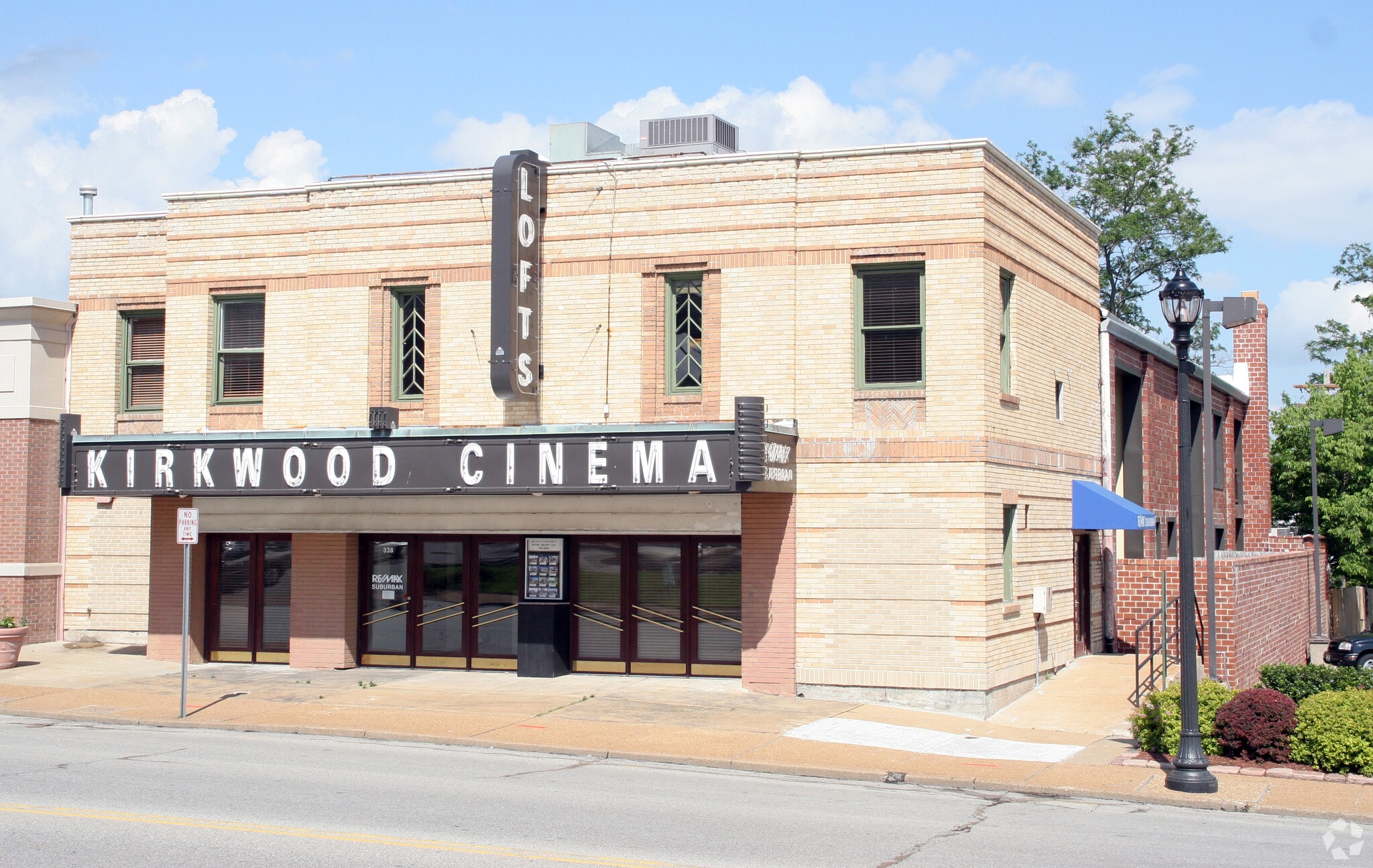 338 S Kirkwood Rd, Saint Louis, MO for rent Building Photo- Image 1 of 3