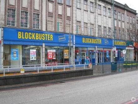 116-138 Tolworth Broa, Surbiton for sale - Building Photo - Image 3 of 7