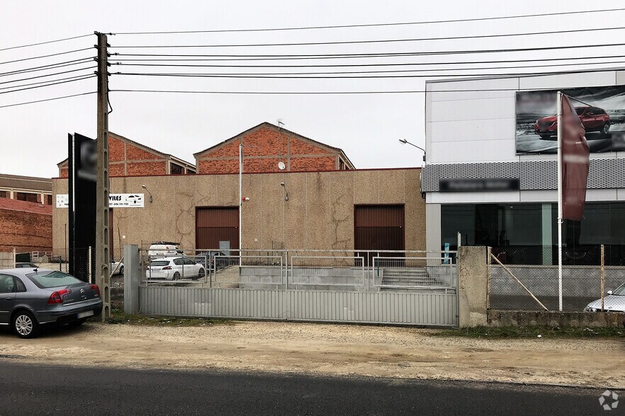 Calle Guadarrama, 51, Segovia, Segovia to rent - Building Photo - Image 2 of 2