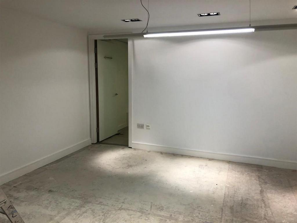 11-23 High St, Sheffield to rent Building Photo- Image 1 of 6