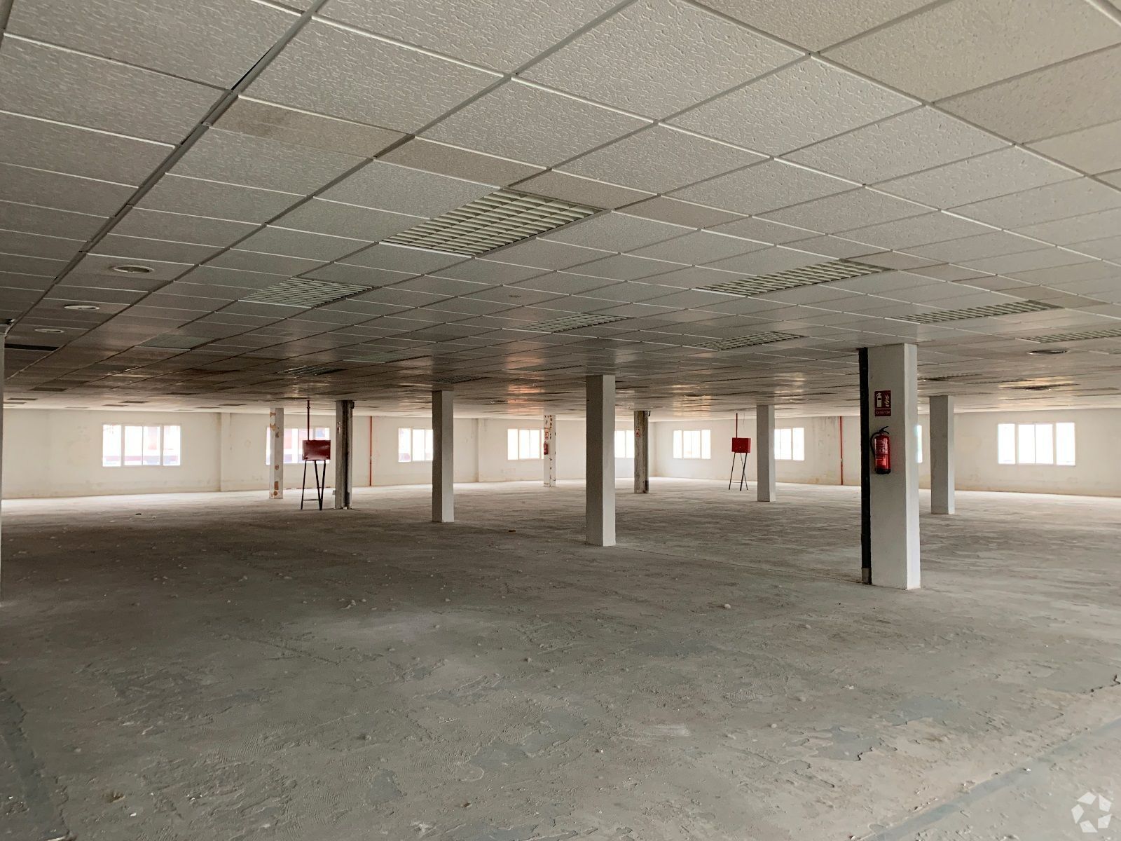 Office in Alcobendas, Madrid to rent Interior Photo- Image 1 of 2