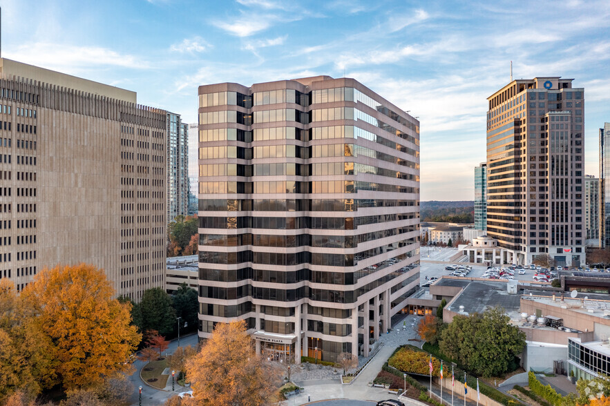 3414 Peachtree Rd NE, Atlanta, GA for rent - Building Photo - Image 1 of 20