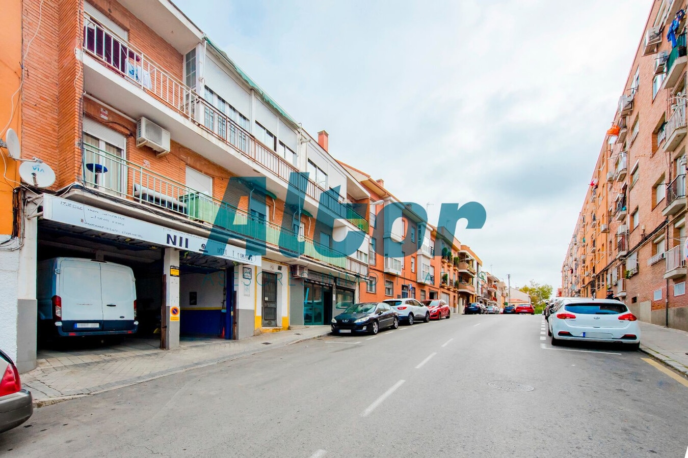 Madrid, MAD 28034 -  -  - Interior Photo - Image 1 of 26