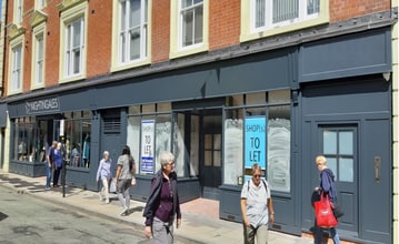 7-9 Church St, Oswestry to rent Building Photo- Image 1 of 3