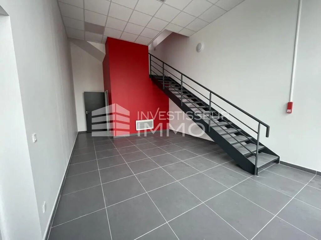 Vente Local d'activités 430 m² à 839 m² - Photo 1