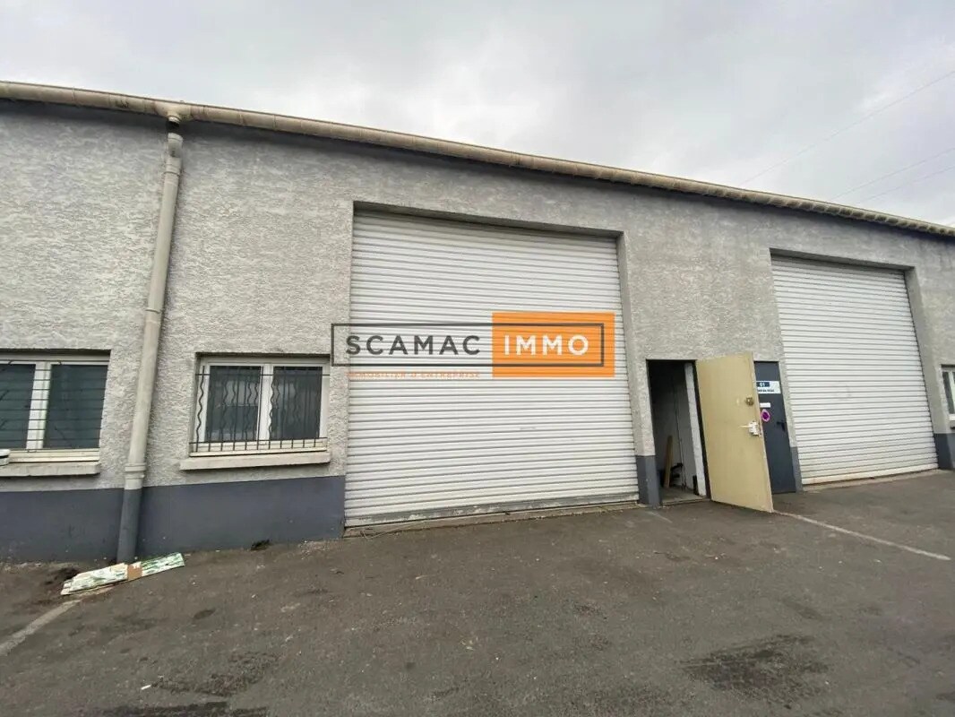 Industrial in Villeneuve-Saint-Georges to rent Building Photo- Image 1 of 21